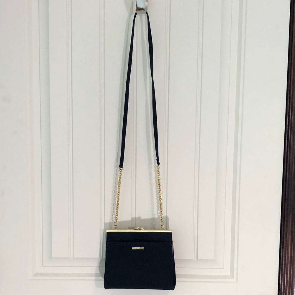 **SALE** 5 FOR $25 Liz Claiborne cross body